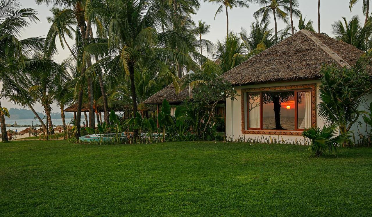 Ngapali Bay Villas & Spa Bagian luar foto