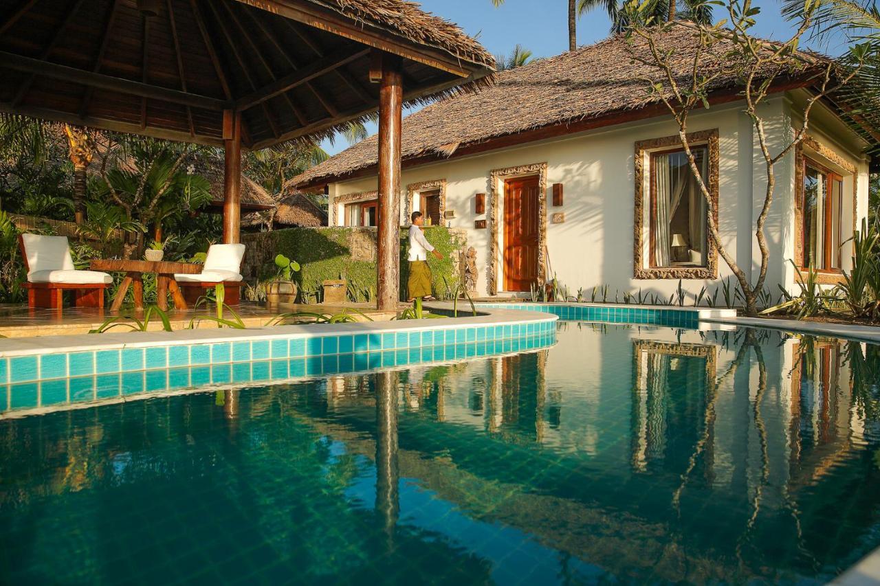 Ngapali Bay Villas & Spa Bagian luar foto